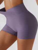 Stylish Ribbed V-Waist Gym Shorts: Perfect for Working Out & Relaxing!