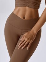 Effortless Stretch V-Cut Exercise Leggings with Seamless Waistband