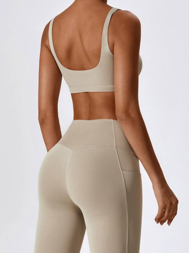 High-Performance Square-Neck Backless Sports Bra for Women - Maximum Comfort & Support for All Workouts!