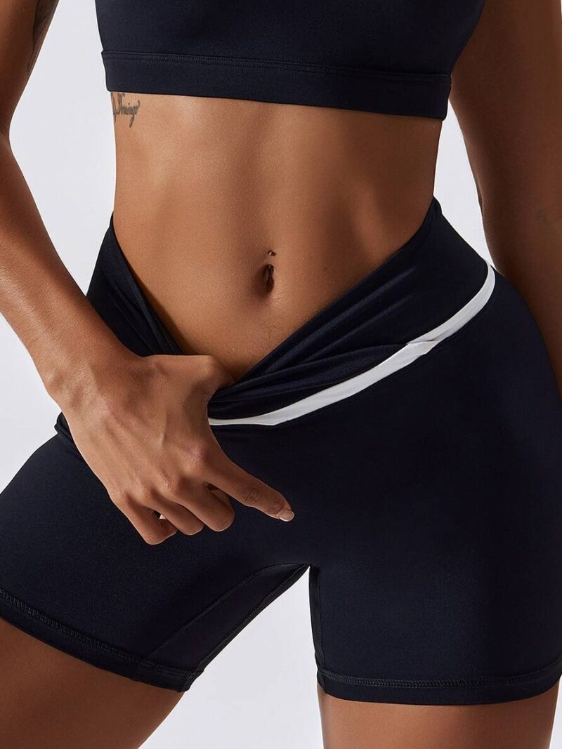 Womens Seamless Push-Up Booty Shorts with V-Waist Flattering Style - Look Amazing and Feel Comfortable!