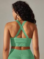 Luscious Cross-Back High-Impact Athletic Bra - For Maximum Support and Comfort During Intense Workouts