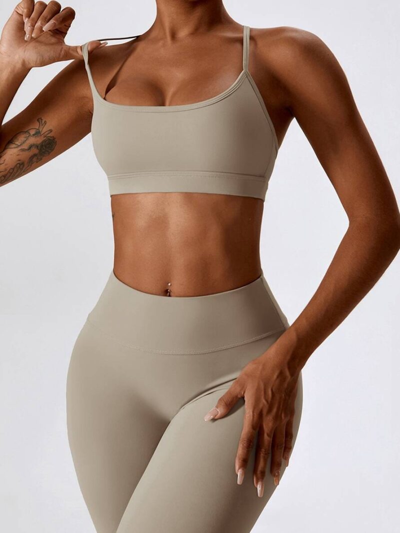 Move with Style - Cross Back Sports Bra & High Waist Scrunch Butt Workout Leggings Set - Perfect for Yoga, Gym, Running & Pilates