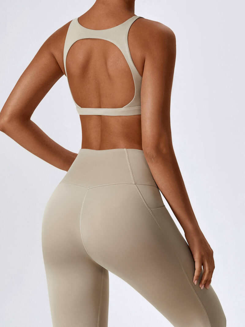 Seductive Backless Padded Sports Bra & High Waist Leggings Set - Comfort & Support for an Active Lifestyle