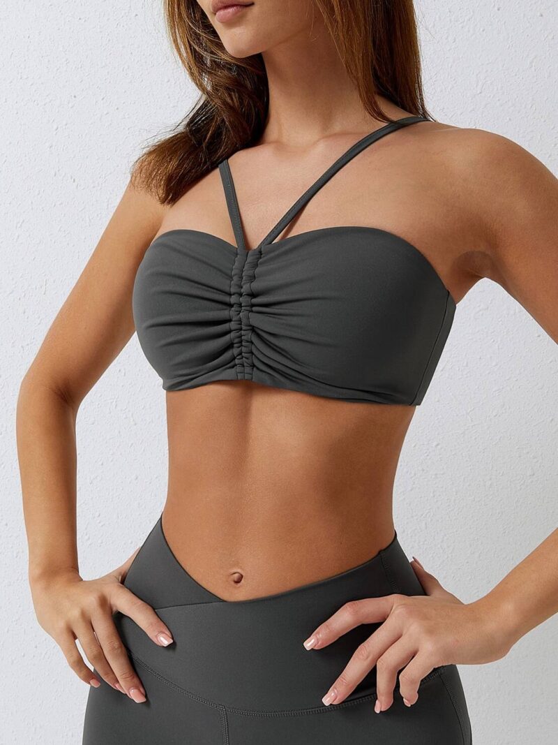 Seductive Comfort: Adjustable Spaghetti Strap Push-Up Workout Bra - For a Flattering Fit and Maximum Support While You Exercise