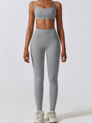 Sensual Push-Up Halter Sports Bra & High-Waist Scrunch Butt Yoga Leggings Set - Enhance Your Shape & Feel Sexy While Working Out!