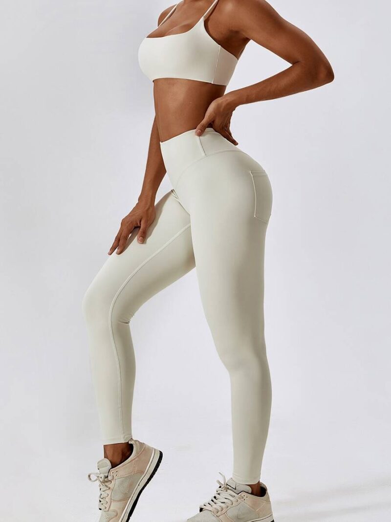 Sexy Spaghetti Strap Sports Bra & Scrunch Butt High Waisted Leggings Set - Curve Enhancing Workout Gear for Women