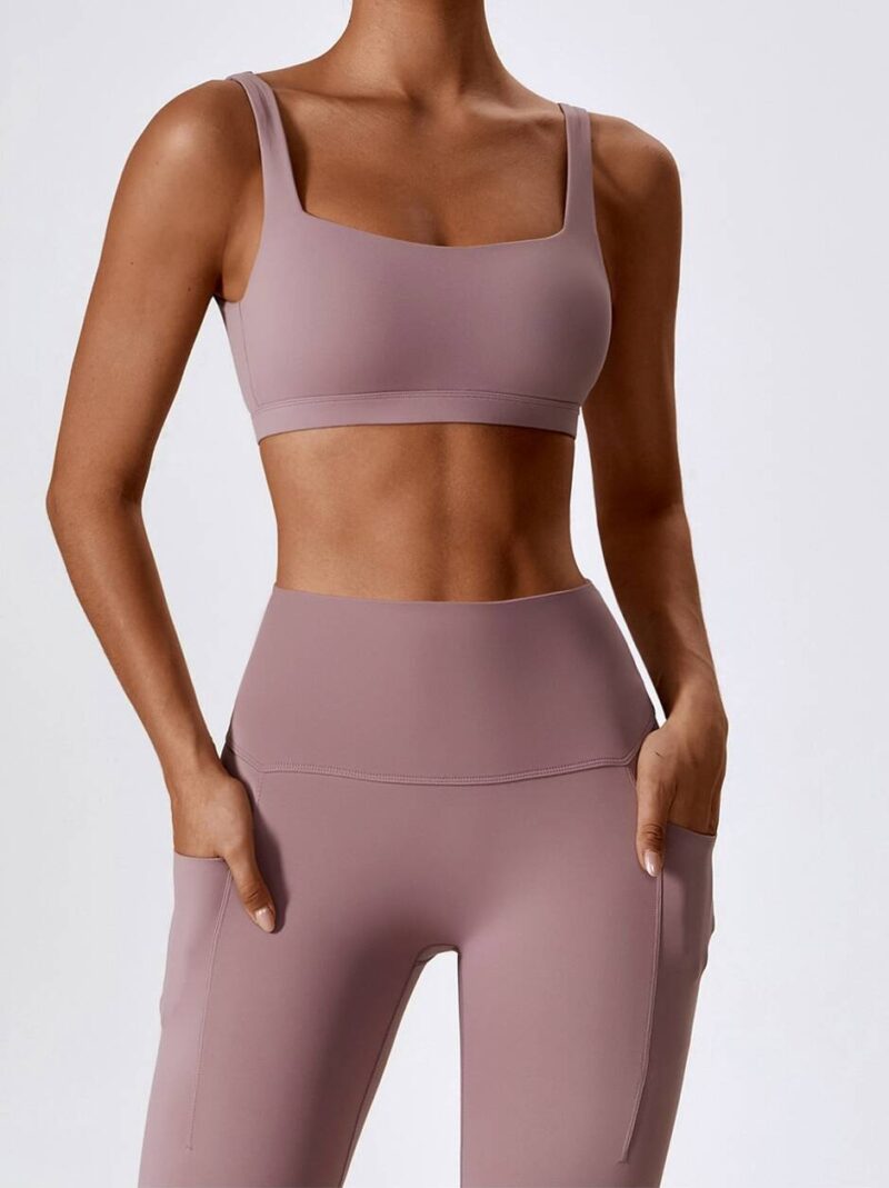 Sexy Square Neck Backless Gym Bra - Perfect for Working Out or Lounging Around