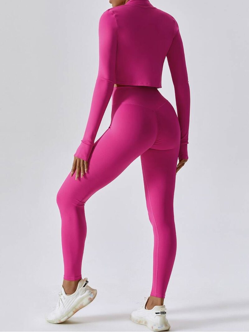 Sporty Three-Piece Set: Zip-Up Jacket, Sports Bra, and High-Waist Leggings for the Active Woman