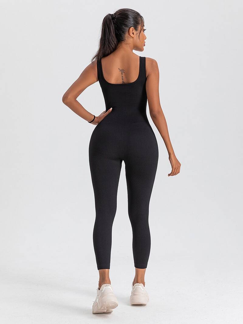 Sultry Sleeveless Ribbed Ankle-Length Yoga Jumpsuit - Perfect for Stretching and Sweating!
