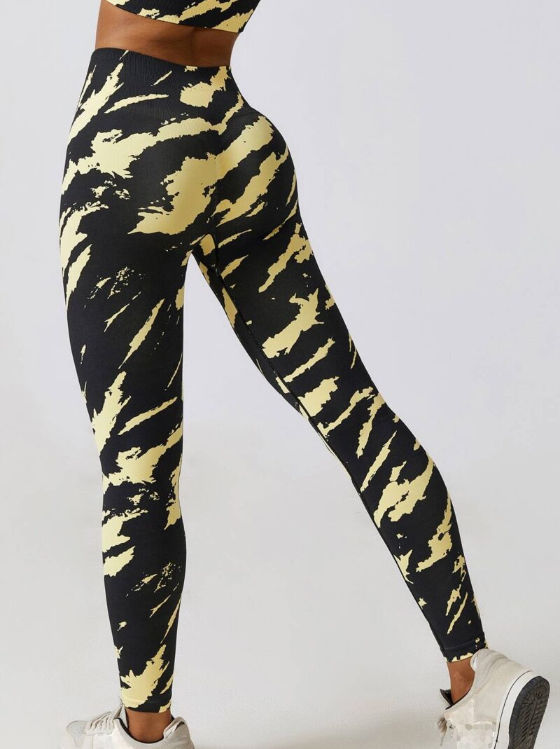 Tight & Tasty Tie-Dye Scrunch Butt Yoga Pants - Show Off Your Curves in Style!