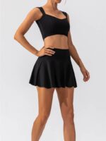Two-Piece Tennis Outfit - Square Neck Crop Top & High Waisted Skirt - Perfect for Activewear & Sports Performance