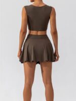 Two-Piece Tennis Set - Sexy Square Neck Sports Bra & Flattering High Waist Skirt