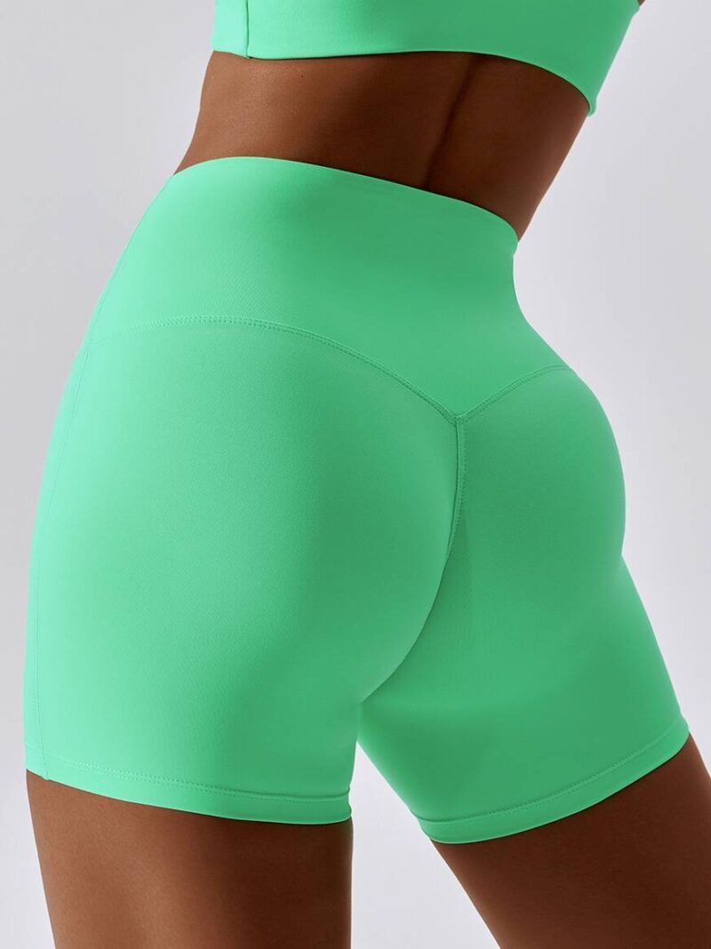 Womens Seamless High-Waisted Shorts with Stylish Scrunch Butt Design for a Flattering Fit