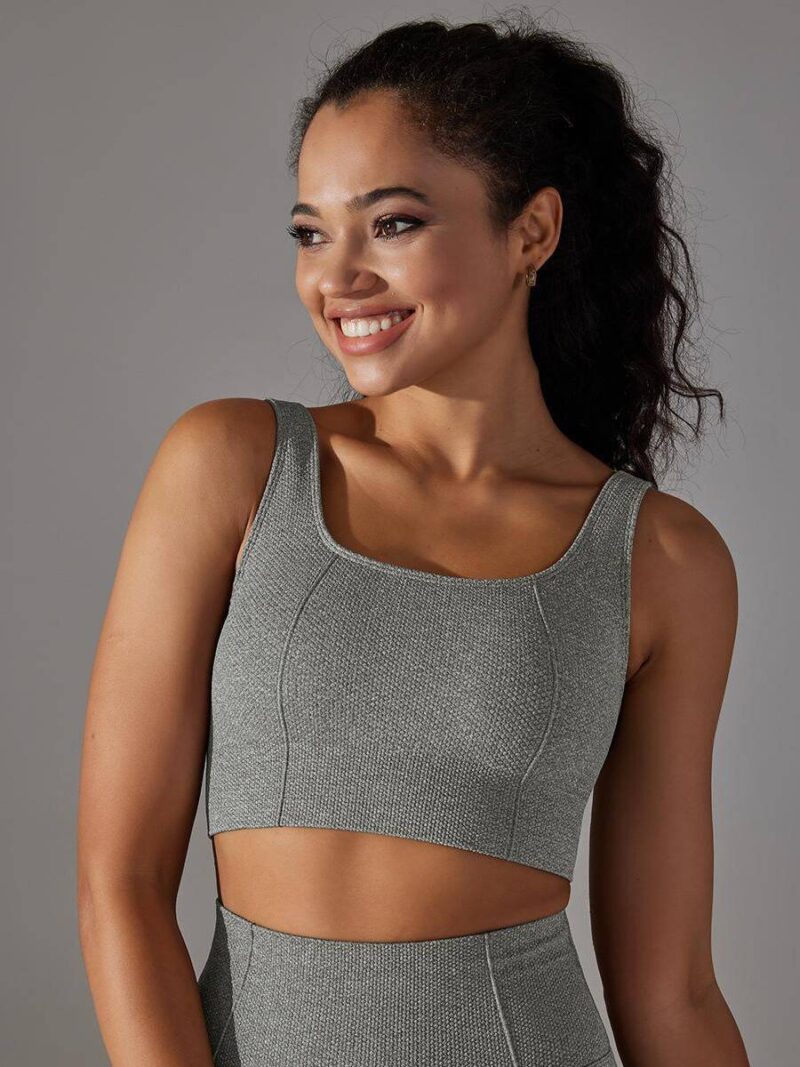 Womens Ultra-Lightweight, Breathable Push-Up Sports Bra for Maximum Comfort and Support