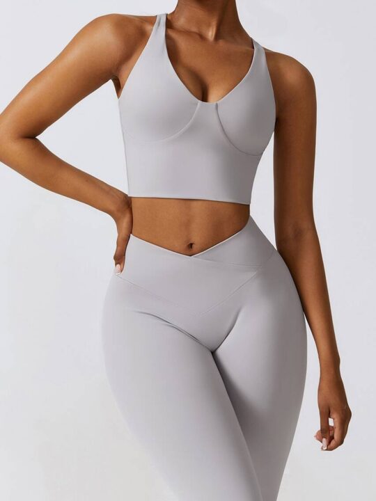 

Dynamic Cross-Back High-Performance Supportive Sports Bra - Look & Feel Sexy While You Work Out!