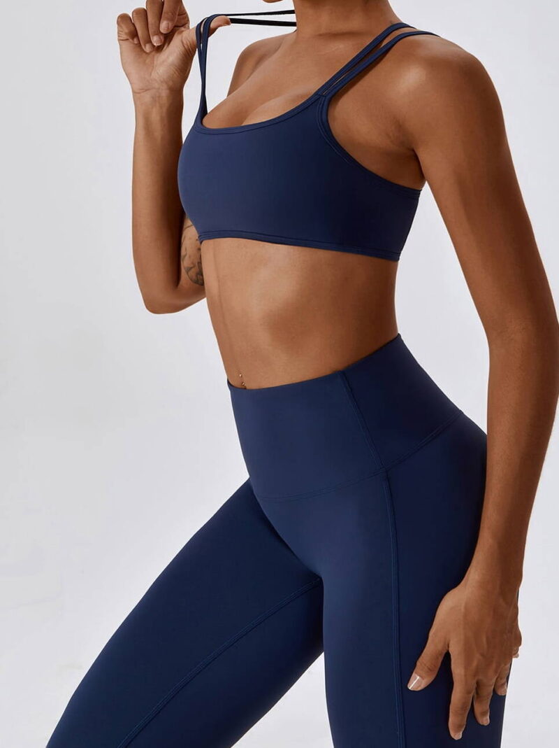 High-Performance Cross-Back Sports Bra with Dual Straps for Maximum Support and Comfort