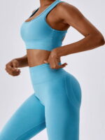 High-Performance Racerback Sports Bra & Curve-Enhancing High-Waisted Scrunch Butt Leggings Set - Perfect for Working Out!