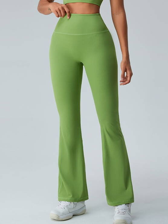 Luxurious Stretchy Ribbed Knit Yoga Trousers with an Elegant High-Waisted Flared Bell Bottom Design