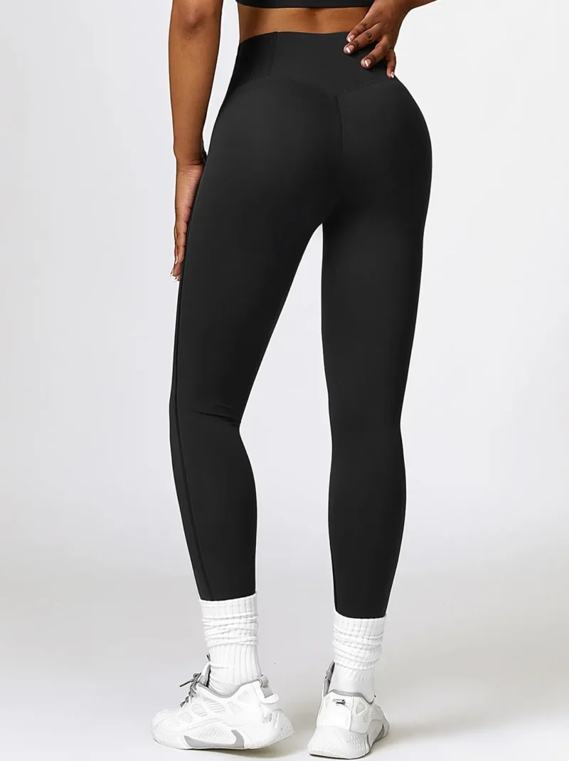 Luxuriously Soft High-Waisted Elastic Athletic Leggings - Perfect for Yoga, Running, and Other Workouts