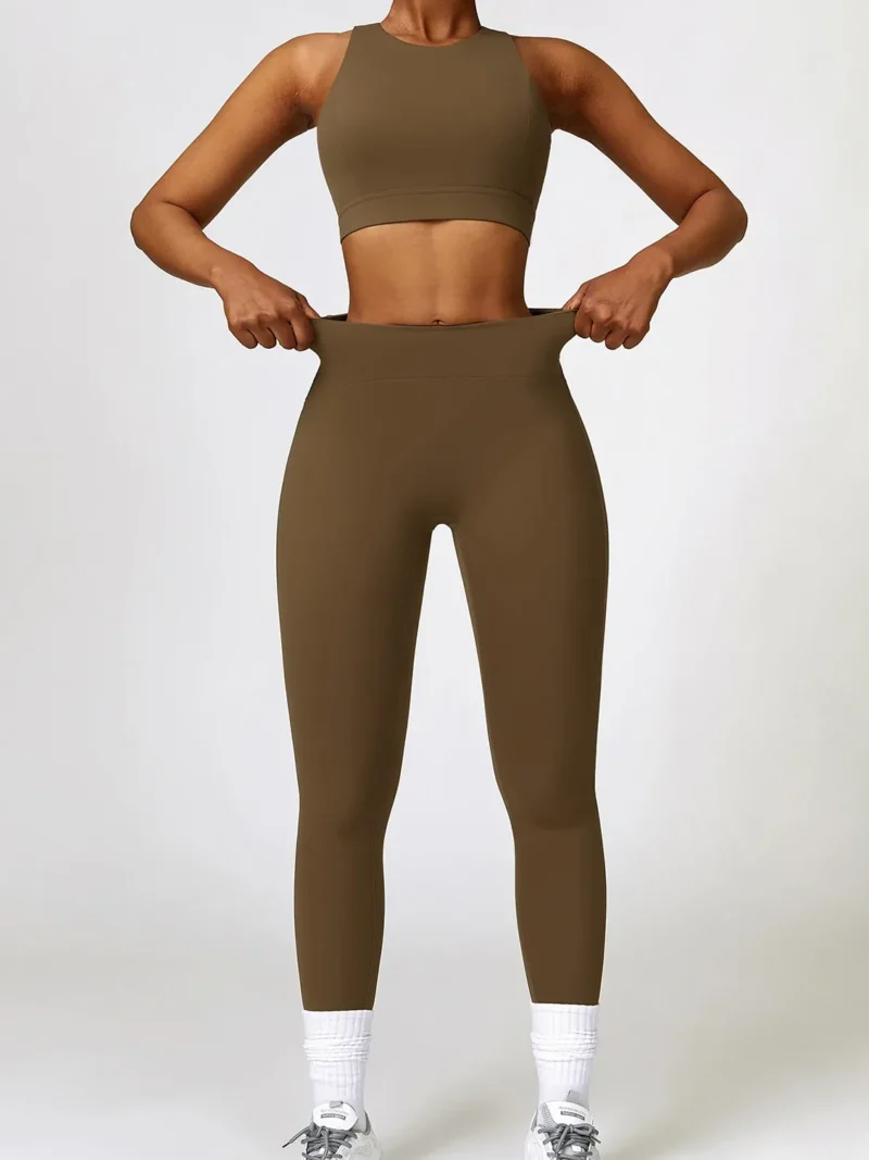 Sexy Cut-Out Racerback Sports Bra & High-Waist Elastic Yoga Pant Set - Perfect for Working Out!