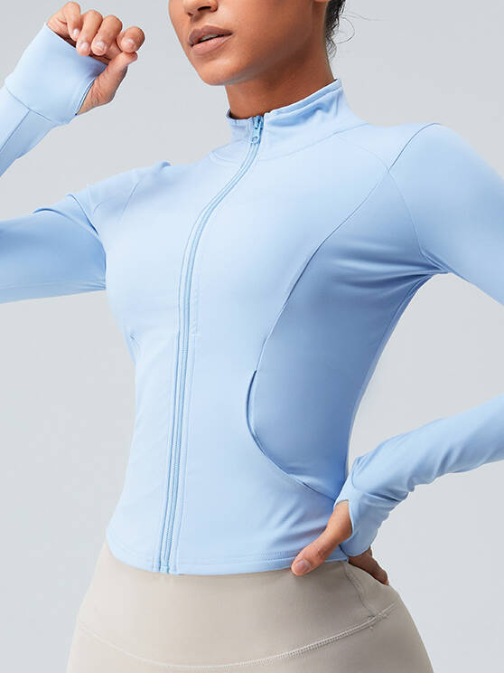 Stay Zipped Up in Comfort: Long-Sleeve Yoga Jacket with Handy Pocket