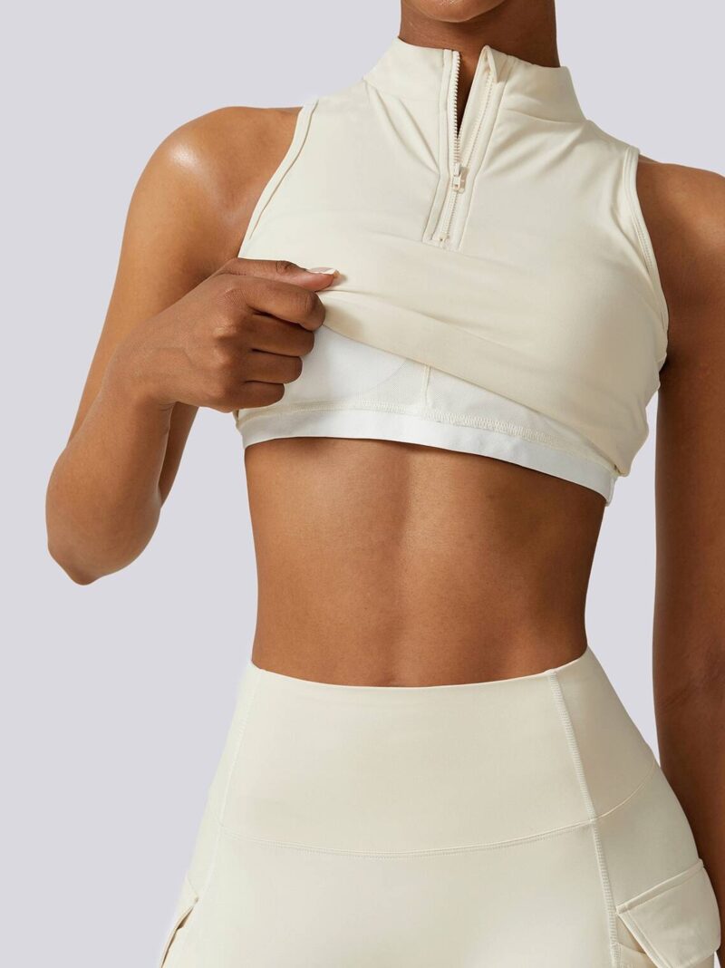 Stylish Half-Zip Yoga Crop Top with Integrated Supportive Bra for Women