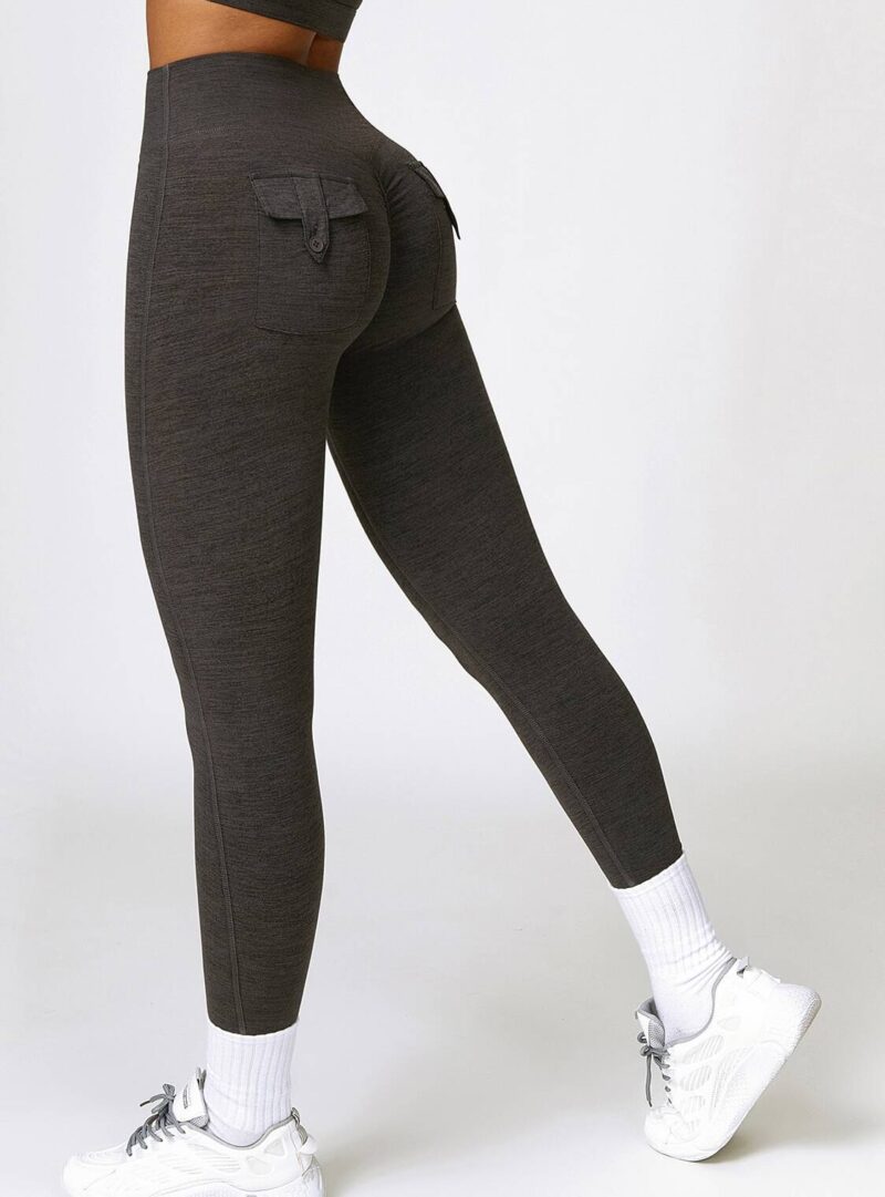 Stylish High-Waisted Scrunch Butt Lift Yoga Pants with Convenient Pockets