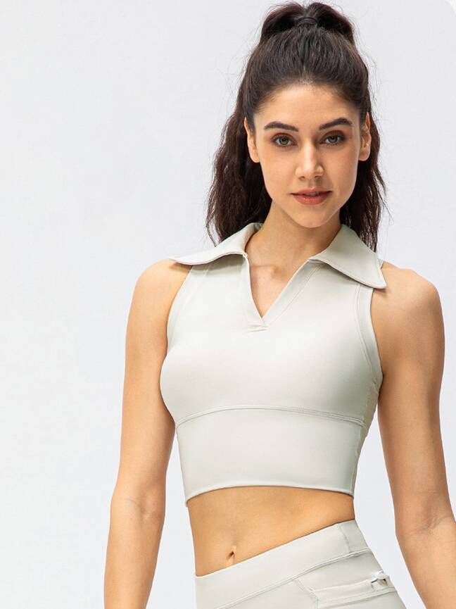 Vibrant Tennis V-Neck Crop Top: Stylish Sporty Look for the Court