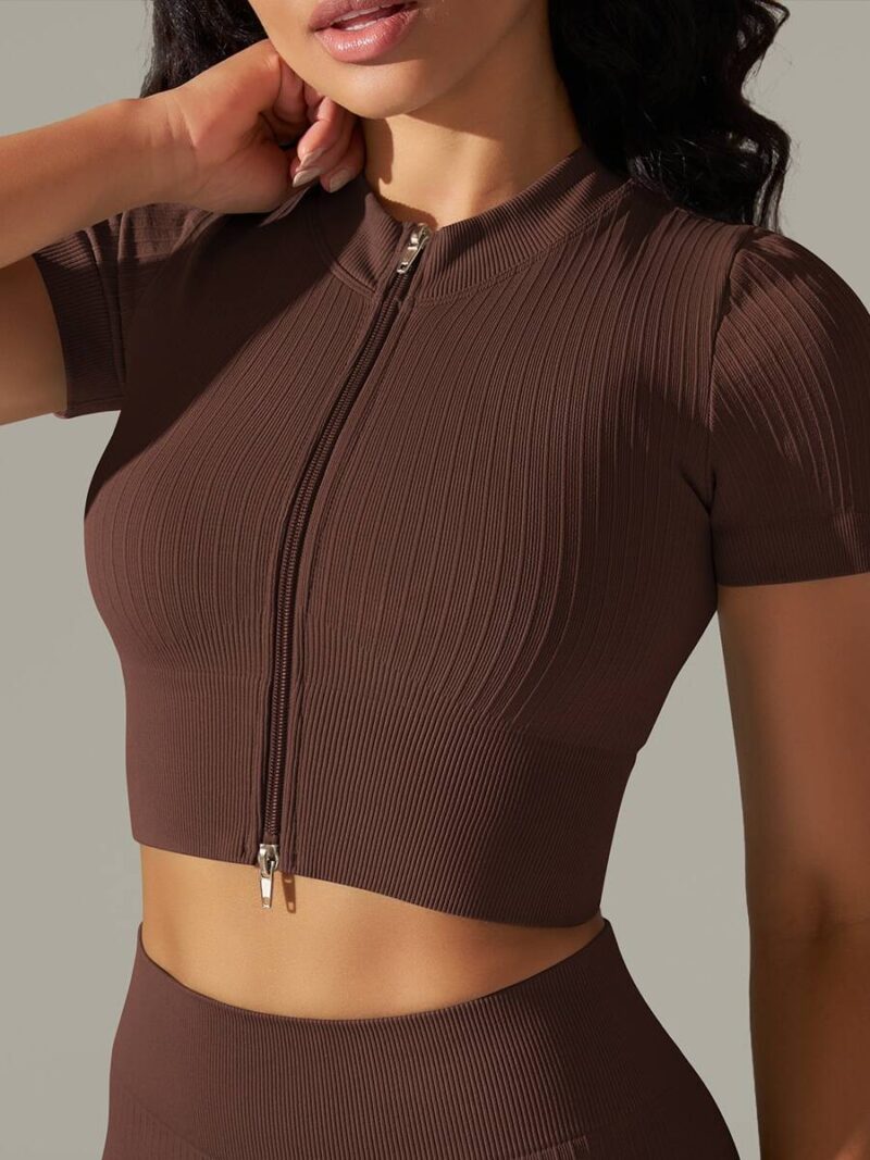 Womens Stylish Short-Sleeve Yoga Top with Zipper Detail - Look & Feel Your Best!
