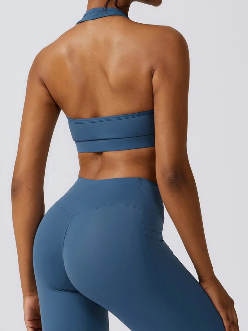 Flaunt Your Curves in Style: Halter Neck Backless Push-Up Sports Bra - Enhance Your Assets!