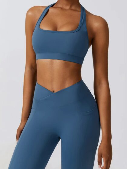 Halter Neck Backless Sports Bra with Push-Up Enhancements