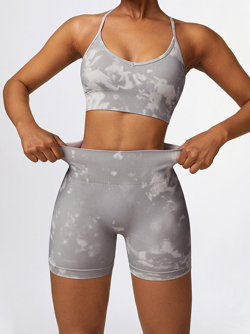 Lurk in Style: Womens High Waist Camo Yoga Shorts - Perfect for Stealthy Workouts!