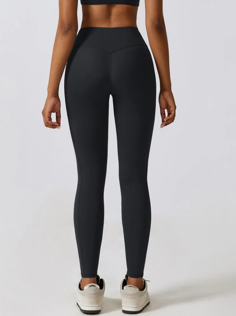 Luxe High-Waisted Scrunch-Butt Leggings with Pockets - Comfy & Stylish!