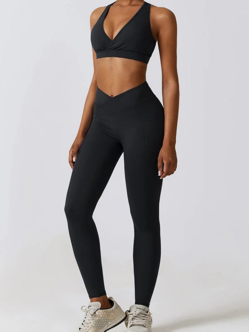 Sleek Racerback Cut-Out Sports Bra & Sexy V-Waist Scrunch Butt Leggings Set - Perfect for Working Out & Turning Heads!