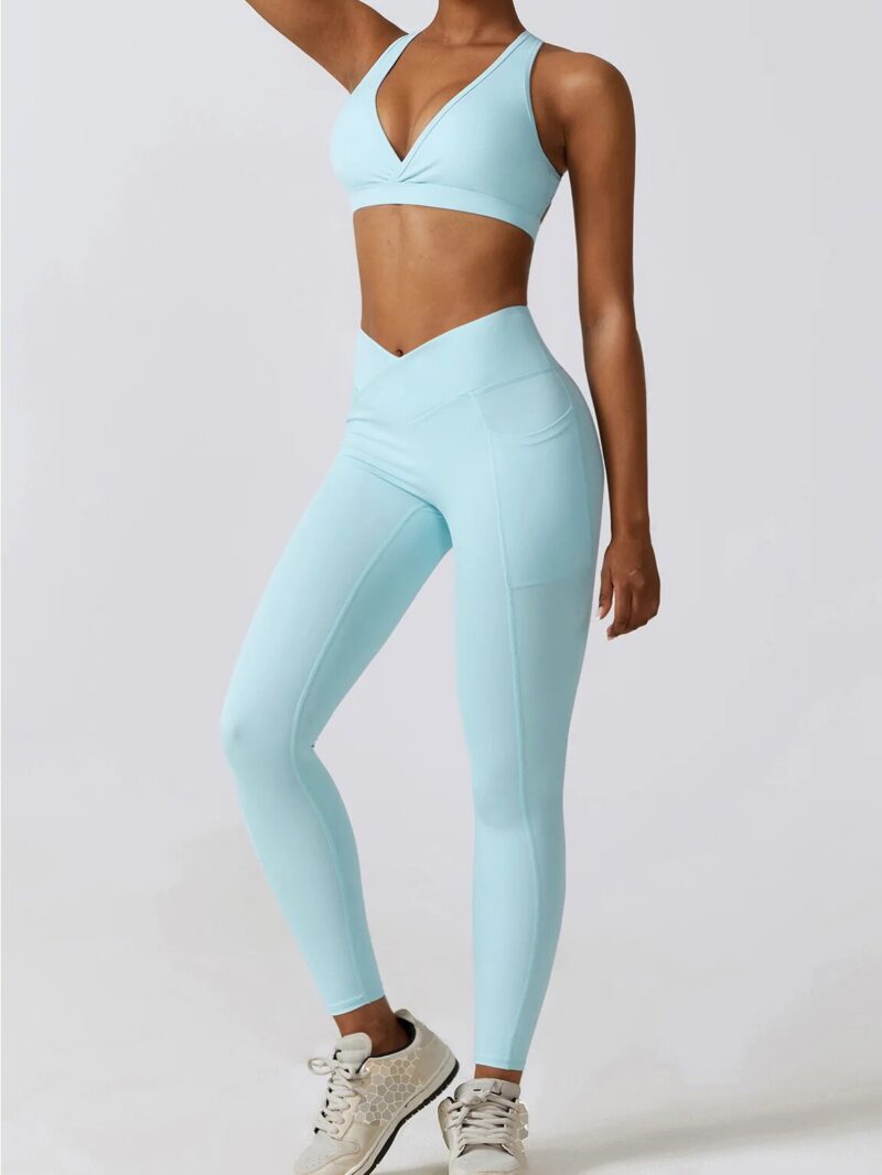 Stylish Womens Racerback Cut-Out Sports Bra & V-Waist Scrunch Butt Leggings Set - Perfect for Working Out & Everyday Wear