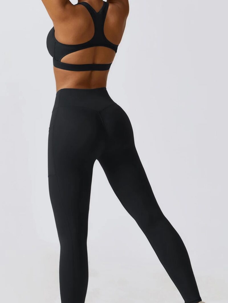 Womens Racerback Cut-Out Sports Bra & V-Shaped Waist Scrunch Butt Leggings Set - Athletic Wear for the Active Female