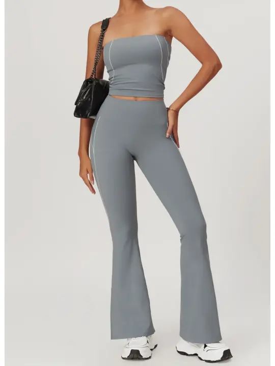 Stay Cool and Chic with our Sizzling 2-Piece Yoga Suit for Women - Perfect for Sweaty Workouts, Gym Sessions, and Active Days!